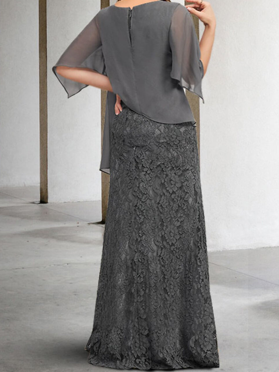 Sheath/Column Mother of the Bride Dresses Plus Size Elegant Chiffon Dress with Applique