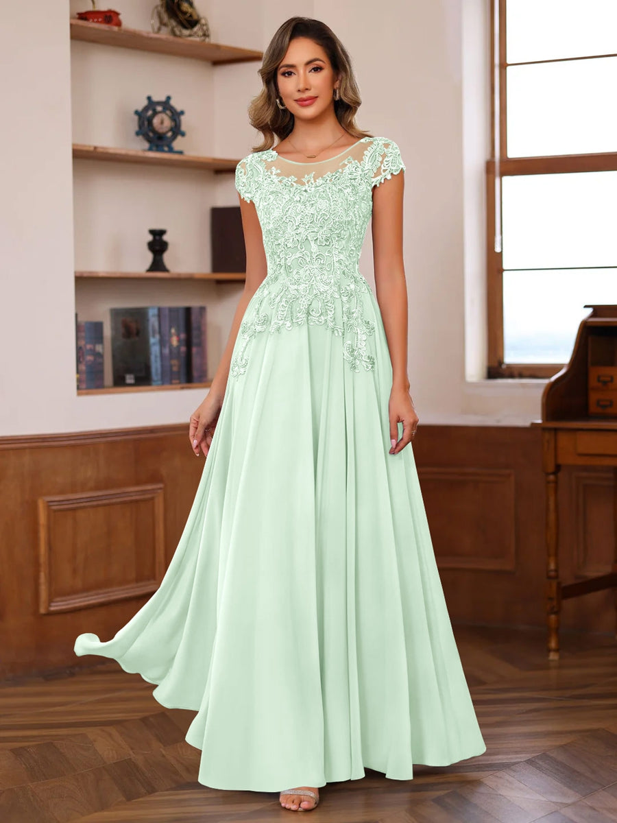 A-Line/Princess Scoop Neck Short Sleeves Floor-Length Mother of the Bride Dresses with Appliques