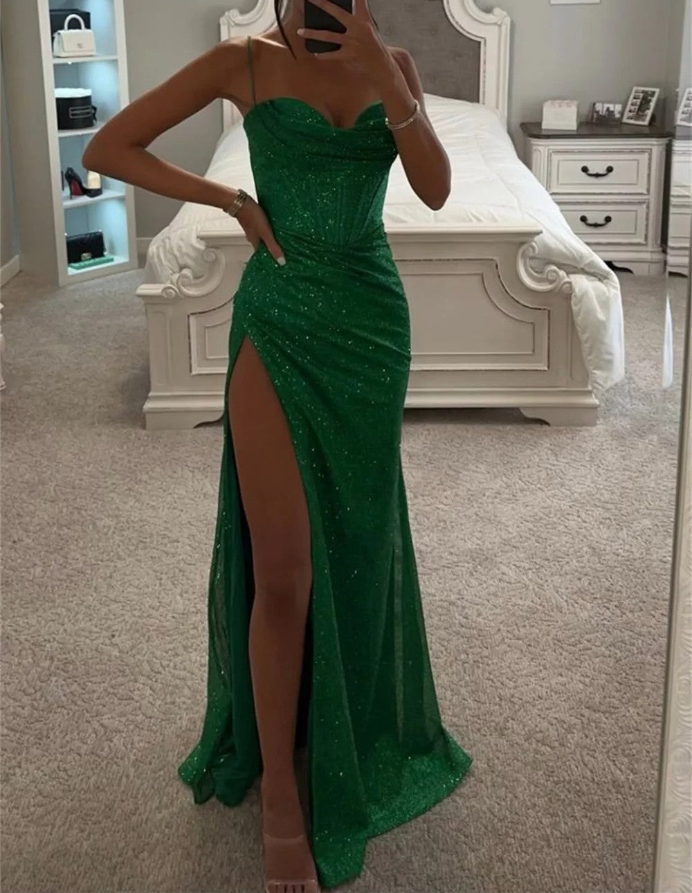 Sheath/Column Long Corset Prom Dresses Spaghetti Straps Floor-length With High Split Pleated 2026