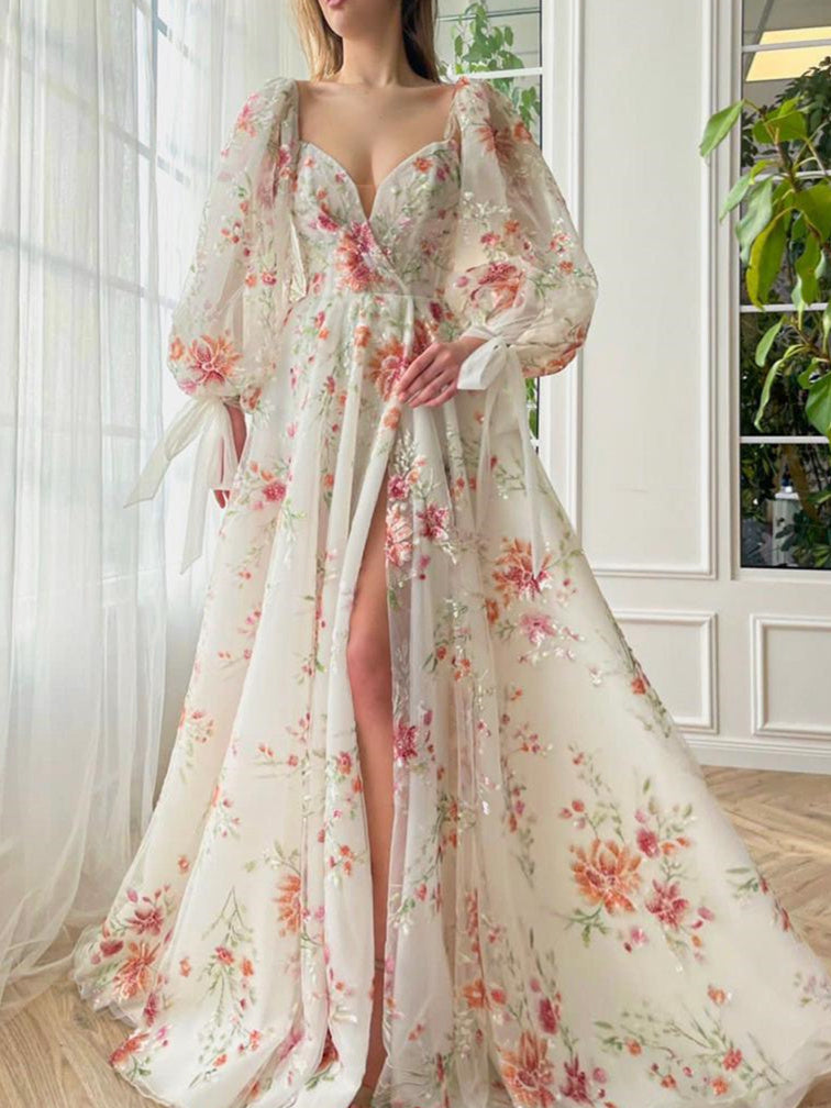 A-Line/Princess Sweetheart Long Sleeves Floor-Length Prom Dresses with Embroidery