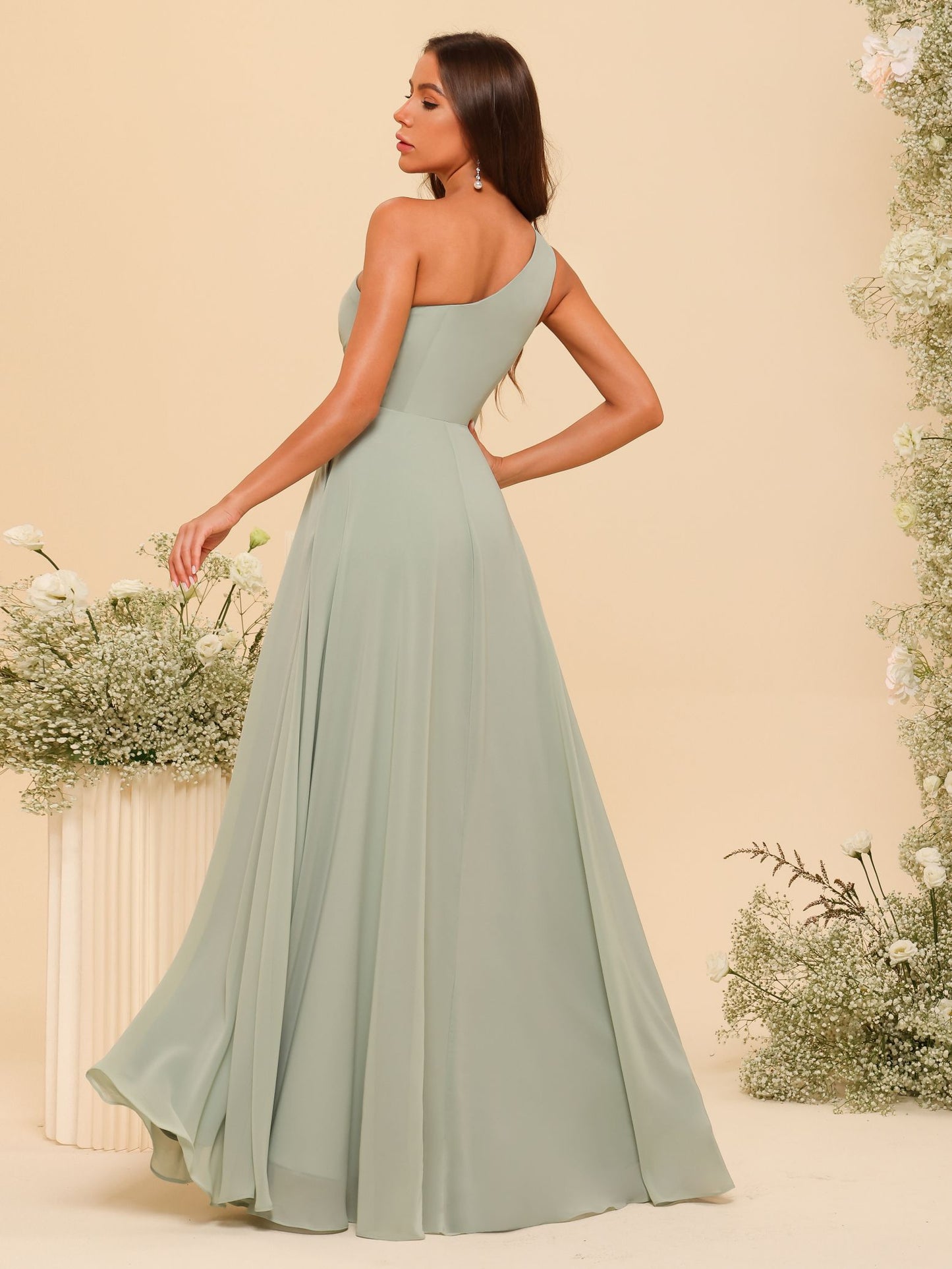 A-Line/Princess One-Shoulder Sleeveless Floor-Length Chiffon Bridesmaid Dress with Ruffle Split side