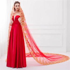 One-tier Luxurious Wedding Veil with Embroidery