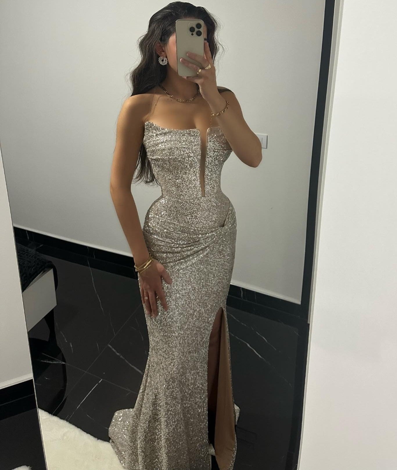 Mermaid Sequin Evening Gown Ruched Prom Dress Off Shoulder Sleeveless Floor Length Party Sparkle Formal Gown