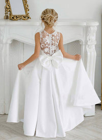 A-Line/Princess Satin Flower Girl Dresses with Applique & Bowknot