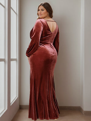 Trumpet/Mermaid V-Neck Long Sleeves Floor-Length Plus Size Velvet Mother of the Bride Dresses with Ruffles
