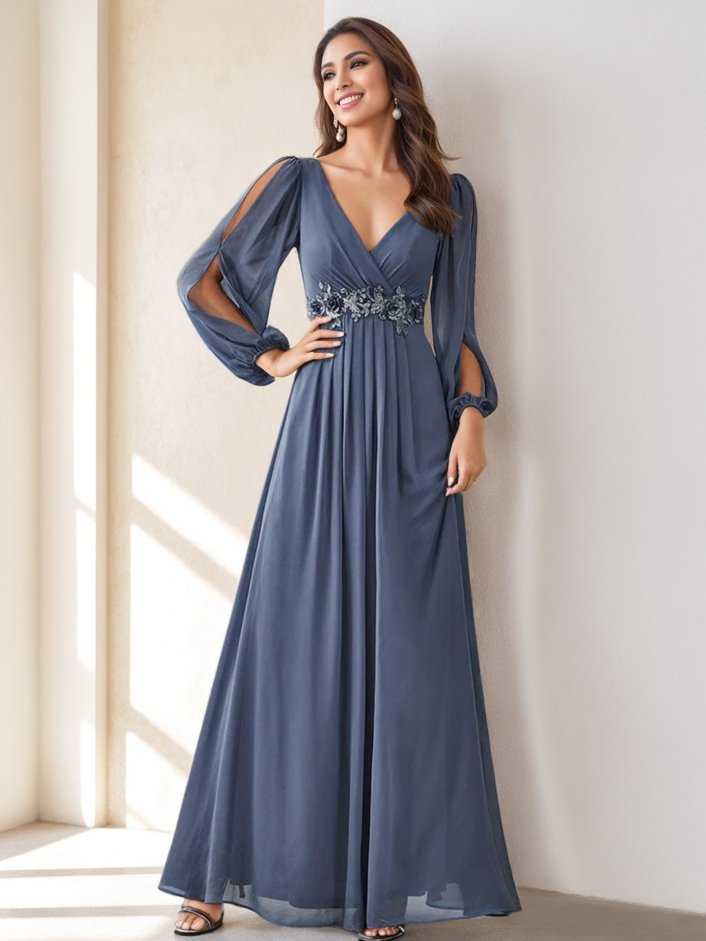 A-Line/Princess Bridemaid Dresses V-Neck Floor Length Long Lantern Sleeves Dresses Elegant Mother of the Bride Dresses With Embroidery