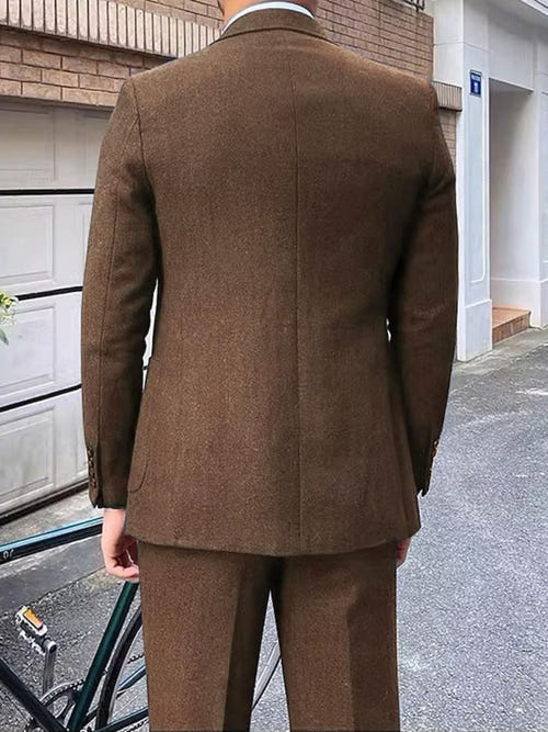 男士棕色三件套单排两扣婚礼日常西服
