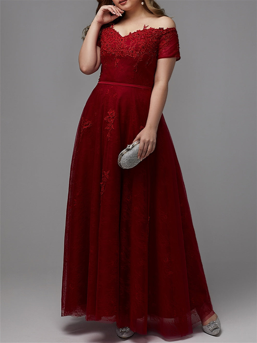 A-Line/Princess Off-the-Shoulder Floor-length Plus Size Prom Dresses