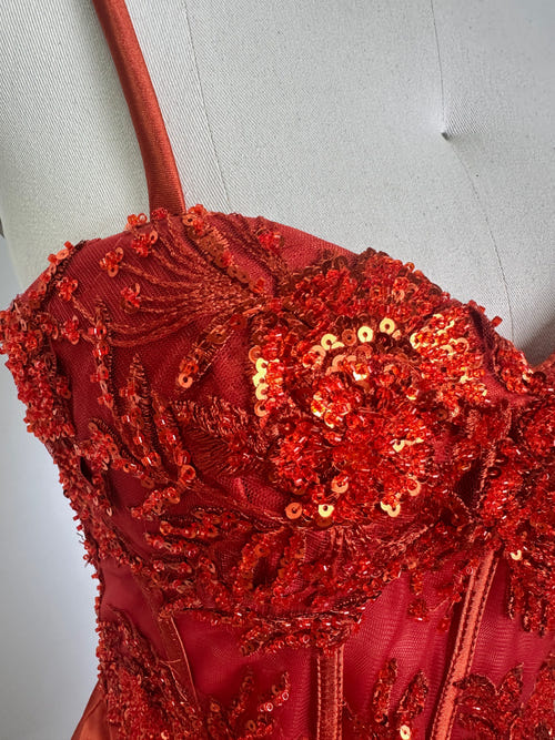 Sheath/Column Prom Dresses Basque Waist Spaghetti Straps Corset Long Formal Dress Sleeveless Floor-length Sparkle Ruched