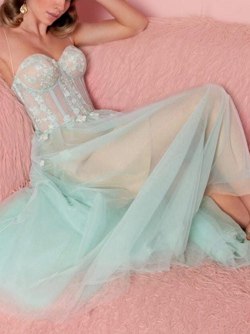 A-Line/Princess Cocktail Dress Strapless Sleeveless Tea-Length Floral Dress with Applique