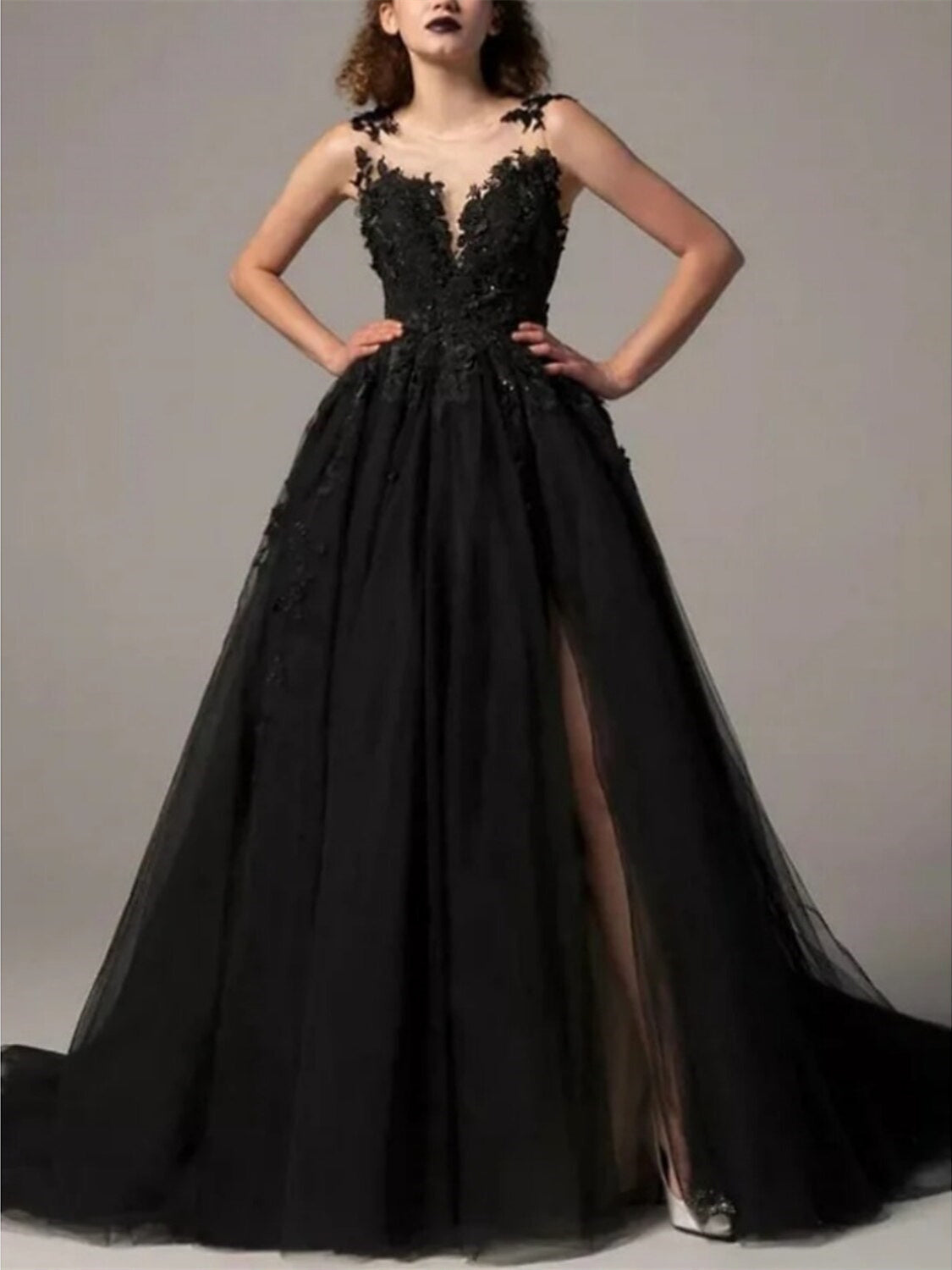 A-Line/Princess Black Wedding Dress Illusion Neck Sleeveless Evening Dresses With Pleats Slit Appliques