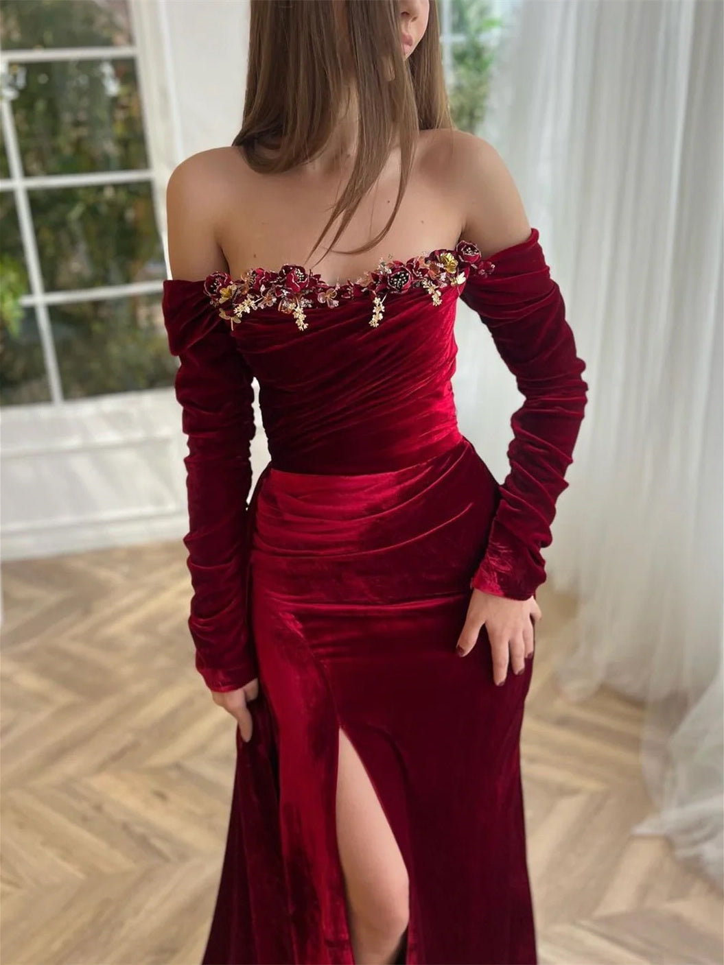 Nafori Grape Sheath/Column Off-the-shoulder Long Sleeves Velvet luxury Evening Dresses 2026
