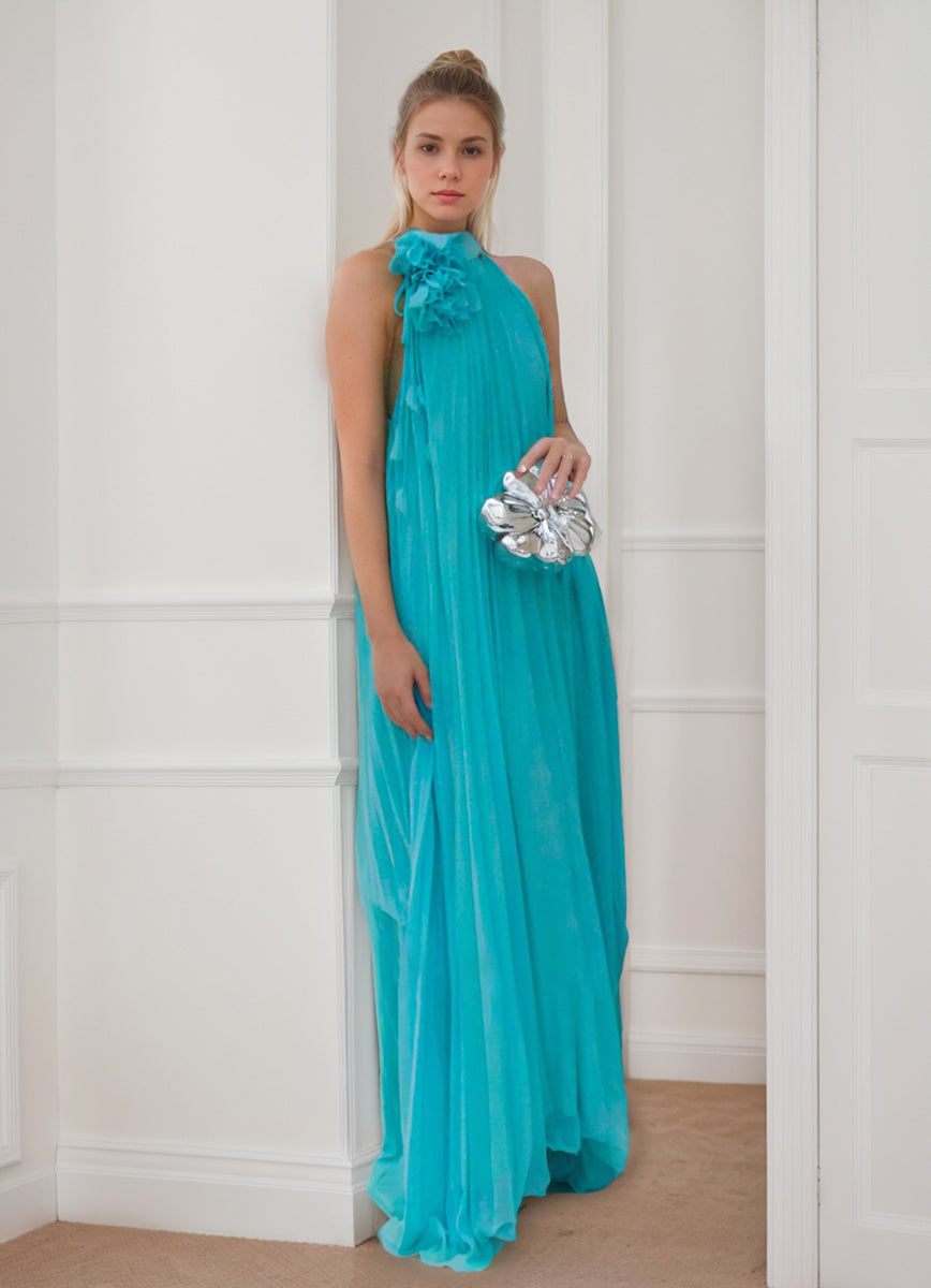 Loose Fit Halter Neck Sleeveless Chiffon Prom Dresses with Flower & Ruffles