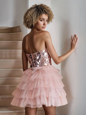 A-Line/Princess Sweetheart Sequined Fashion Mini/Short Cocktail Dresses with Ruffles