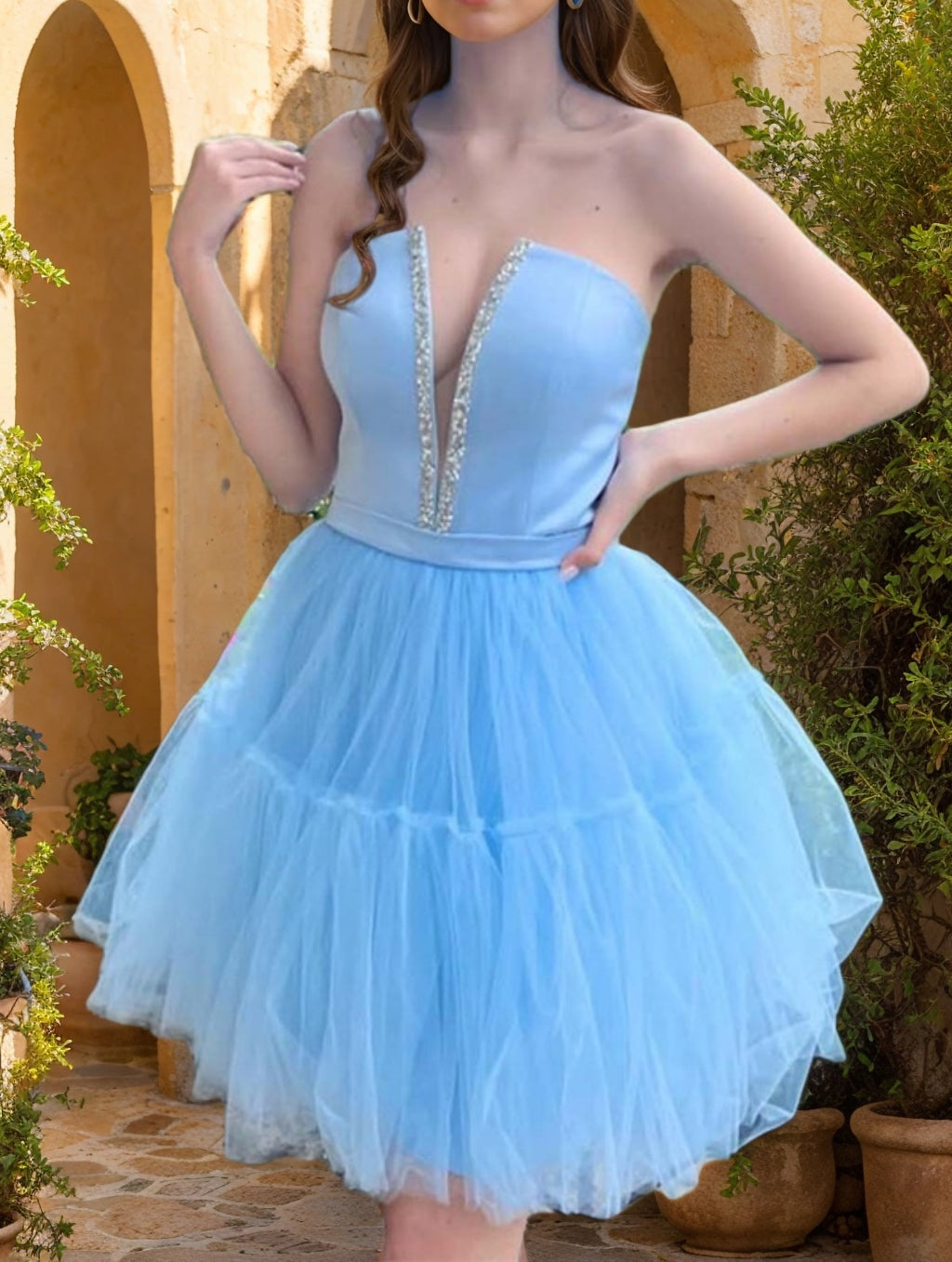 A-Line/Princess Strapless Sleeveless Short/Mini Homecoming Dresses with Lace-up & Rhinestones