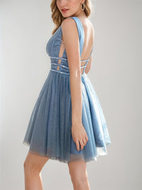 A-Line/Princess V-neck Sleeveless Short/Mini Pleated Homecoming Dresses with Rhinestones