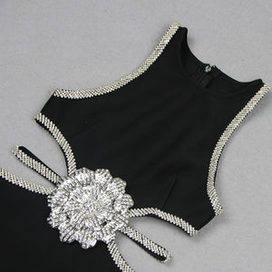 Sheath/Column Scoop Short/Mini Sleeveless Cocktail Dress with Rhinestone & Flower