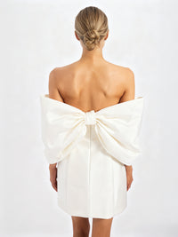 A-Line/Princess Little White Dresses Taffeta Party Dresses Sweetheart Sleeveless Short/Mini Wedding Dress With Big Bow
