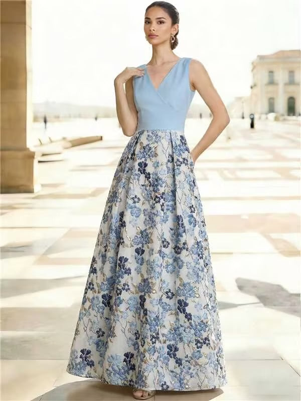 A Line/Princess  Elegant Evening Gown Jacquard Floral Dress Floor Length Sleeveless V-Neck Wedding Guest Dress