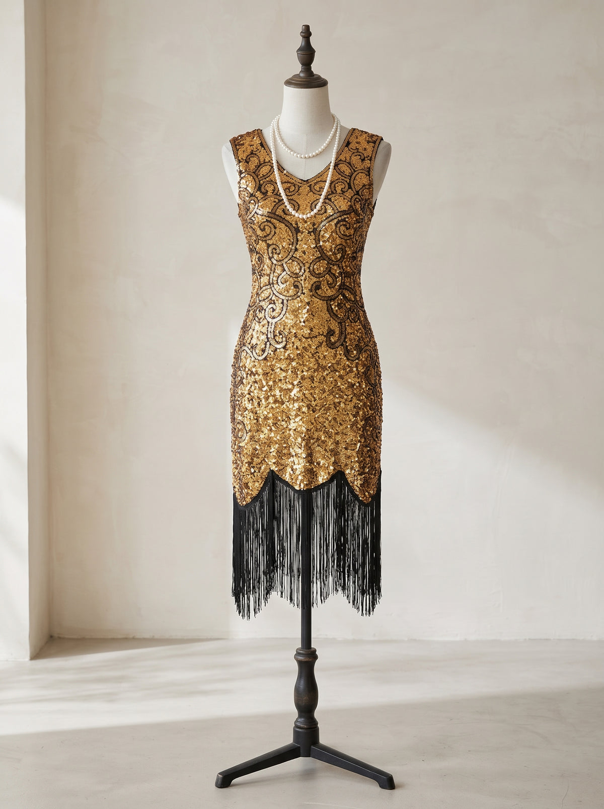 Sheath/Column Party Dresses 1920s Great Gatsby Sequins Scoop Neck Sleeveless Short Mini Zipper With Fringe Embroidery