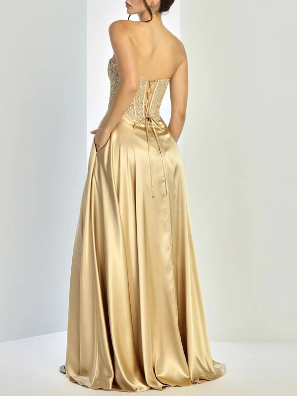A Line/Princesses Prom Dresses Satin Strapless Floor-Length Formal Corset Dress With Lace Appliques