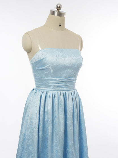 A-Line/Princess Strapless Sleeveless Bridesmaid Dresses with Applique
