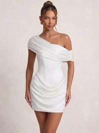 Sheath/Column Homecoming Dresses Satin Convertable Strapless Sleeveless Short Mini Ruched Boning Lace-Up Party Dresses