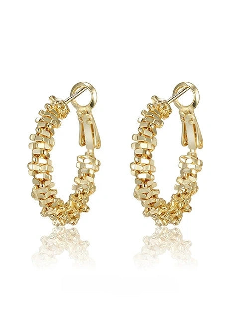 Elegant Stylish Gold-Plated Hollow Hoop Earrings