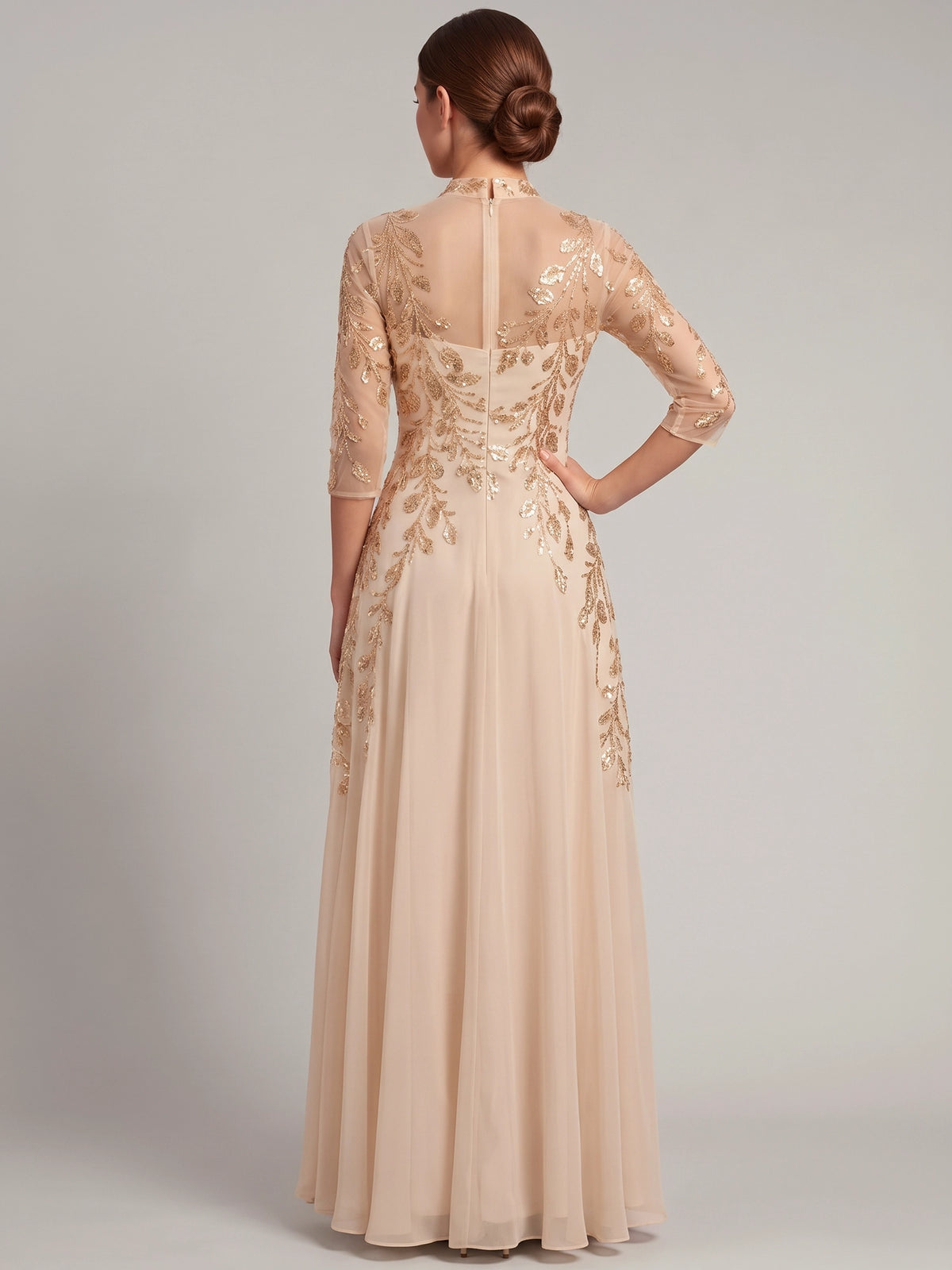 A-Line Mother Of The Bride Dresses Elegant Chiffon Embroidery Sequins V Neck Champagne Floor Length 3/4 Long Sleeves Formal Wedding Guest Dresses