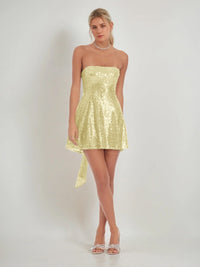 A-Line/Princess Sequined Strapless Sleeveless Short/Mini Homecoming Dresses with Back Bow