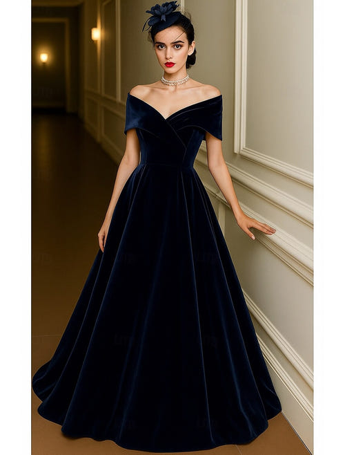 Red Green A-Line Evening Gown Elegant Dress Formal Wedding Floor Length Short Sleeve Off Shoulder Pocket Velvet with Pleats Christmas
