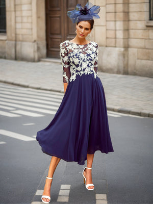 A-Line/Princess Elegant Mother of the Bride Dresses Scoop Neck Half Sleeves Tea-Length  with Lace and Whit Appliques