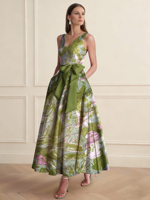 A-Line/Princess Cocktail Dresses Floral Formal V Neck Sleeveless Tea Length with Bowknot Pocket