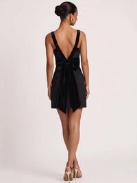 Sheath/Column Homecoming Dress Square Neck Short Mini Summer Party Dresses With Back Bow