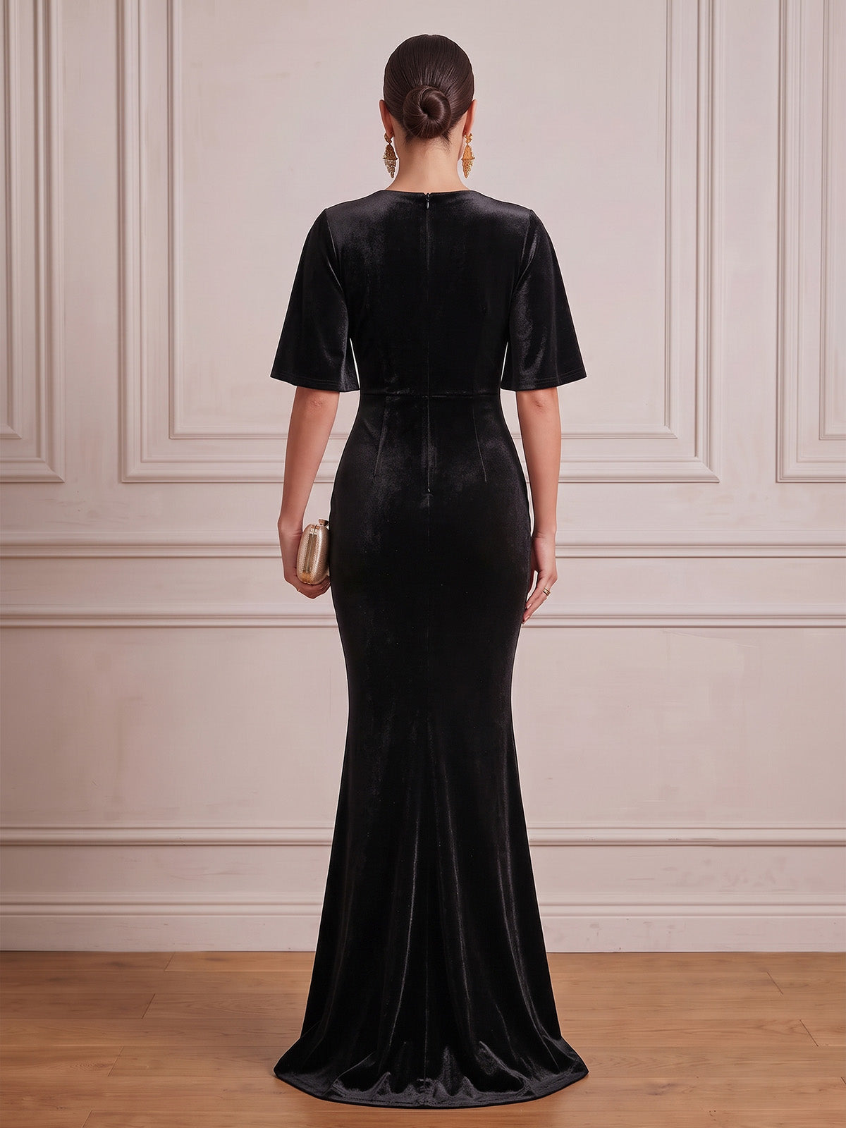 Black Mermaid Velvet Evening Gown Floor Length V-Neck 1/2 Sleeves Ruched Zipper Elegant Formal Dress Wedding Guest