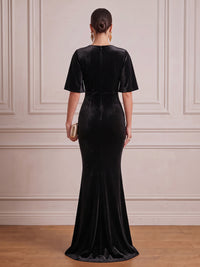 Black Mermaid Velvet Evening Gown Floor Length V-Neck 1/2 Sleeves Ruched Zipper Elegant Formal Dress Wedding Guest