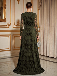 A-Line Evening Dresses V Neck Christmas Long Sleeves Runched Embroidery Green Formal Wedding Guest Dress With Ruffles