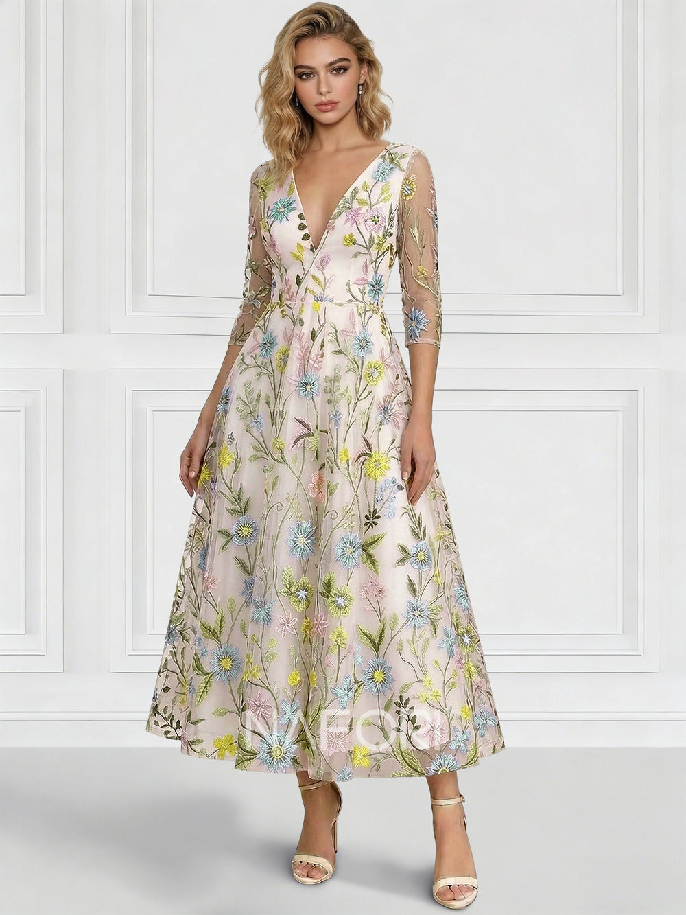 A-Line Elegant Cocktail Dress V Neck Tea-Length Floral Embroiery Dress With Long Sleeves