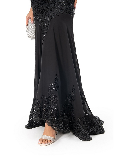 Trumpet/Mermaid Elegant Mother Of The Bride Dresses Scoop Long Sleeves Floor-Length Black Formal Dresses With Appliques&Sequins