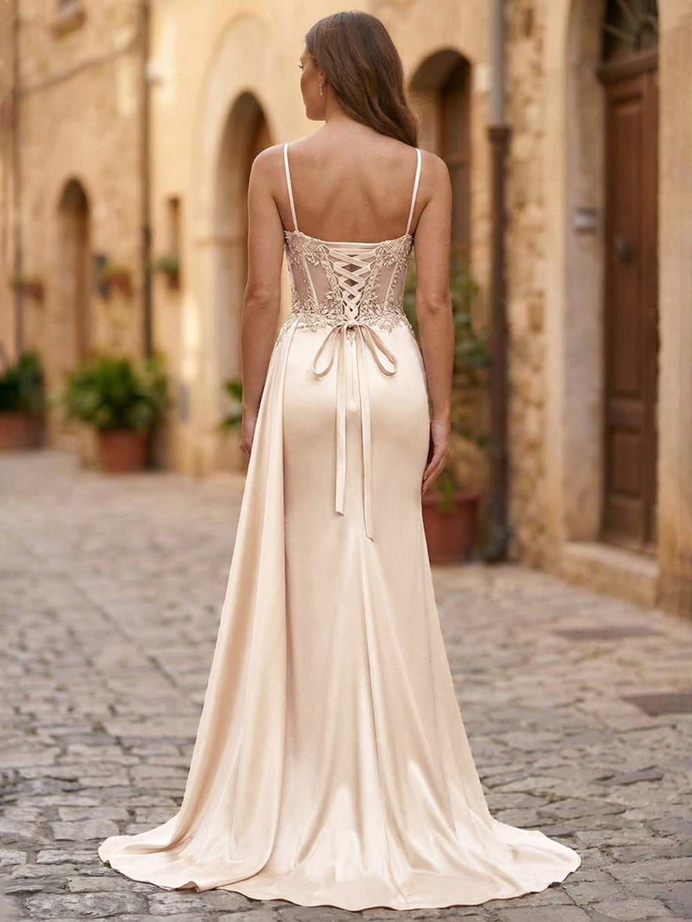 Trumpet/Mermaid Sparkly Beading Prom Dress Basque Waist Spaghetti Straps Floor-Length Corset Prom Dress Evening Dress