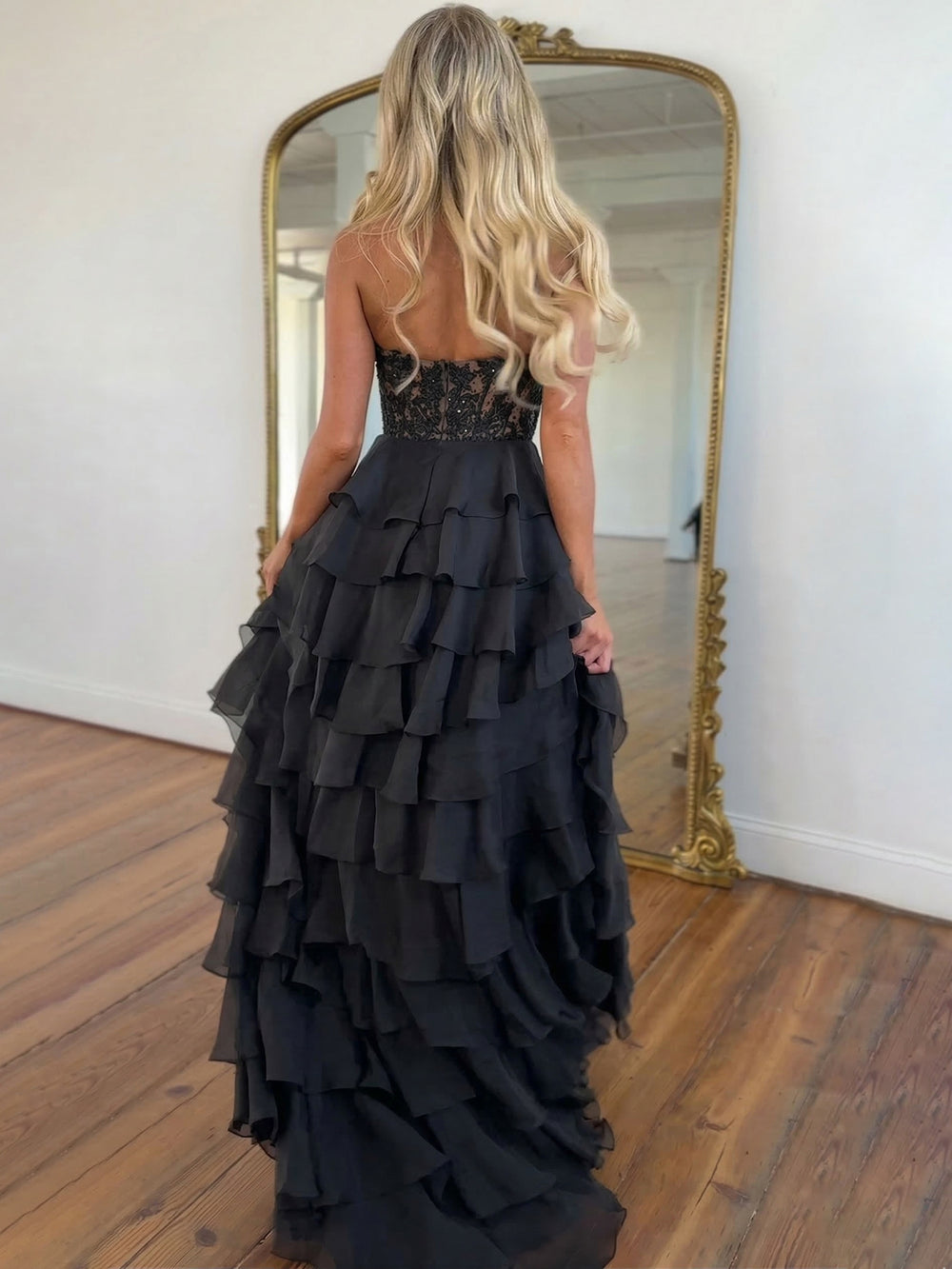 A-Line/Princess Prom Dress Corset Sleeveless V Neck Layered Formal Gowns Long Dresses With Split Side