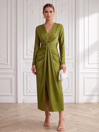 Sheath Cocktail Dresses Elegant Formal Dress Satin V Neck Long Sleeves Tea Length Ruched Side Slit Zipper Evening Dress Wedding Guest