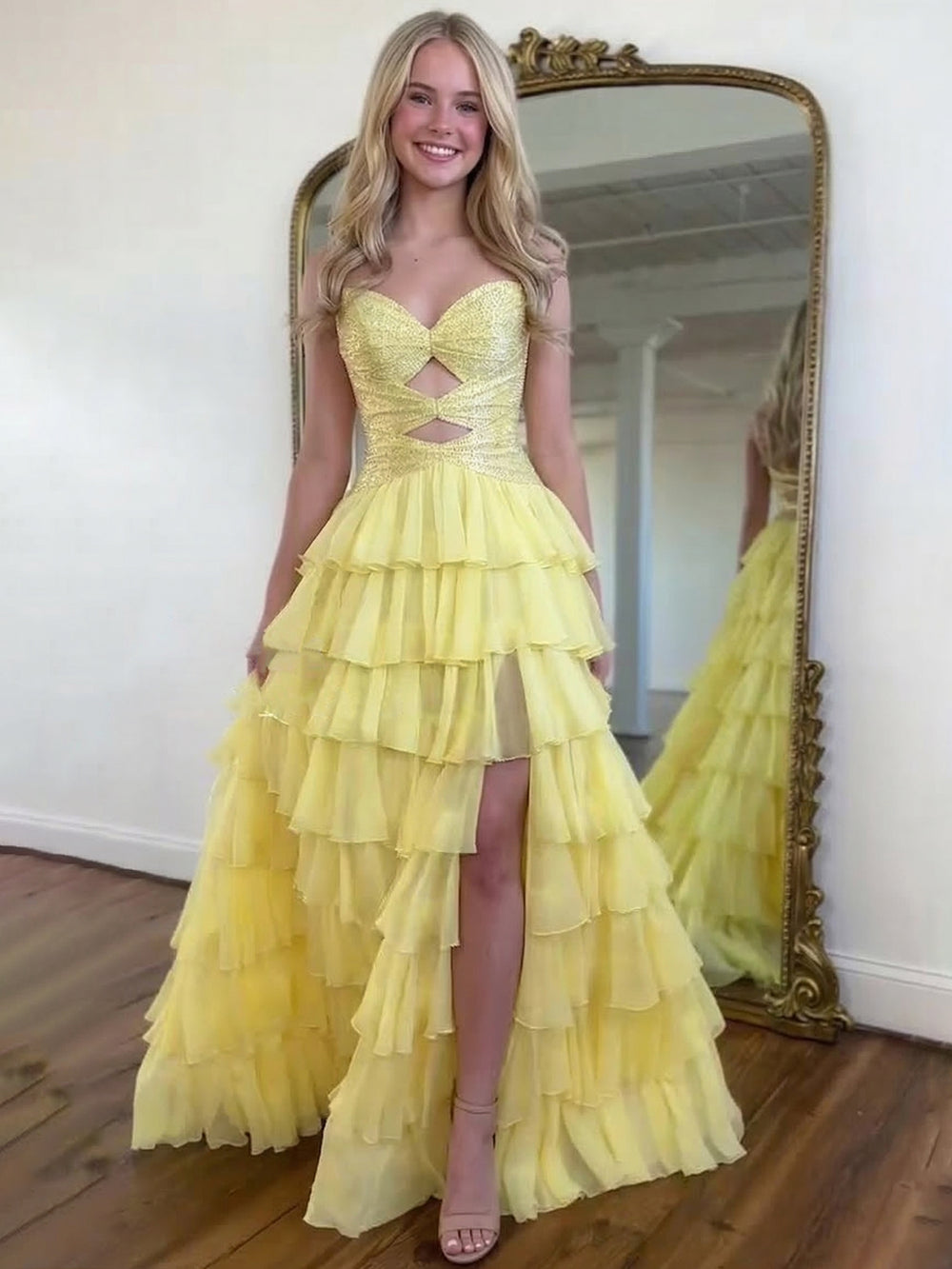 A-Line/Princess Yellow Prom Dresses Strapless Sleeveless Layered Floor-length With Split Side Train Rhinestones Formal Prom Dresses