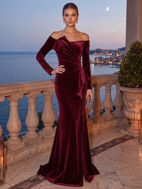 Mermaid Velvet Evening Gown Floor Length Off The Shoulder Long Sleeves Ruched Ruffles Side Slit Zipper Elegant Formal Wedding Guest Dress