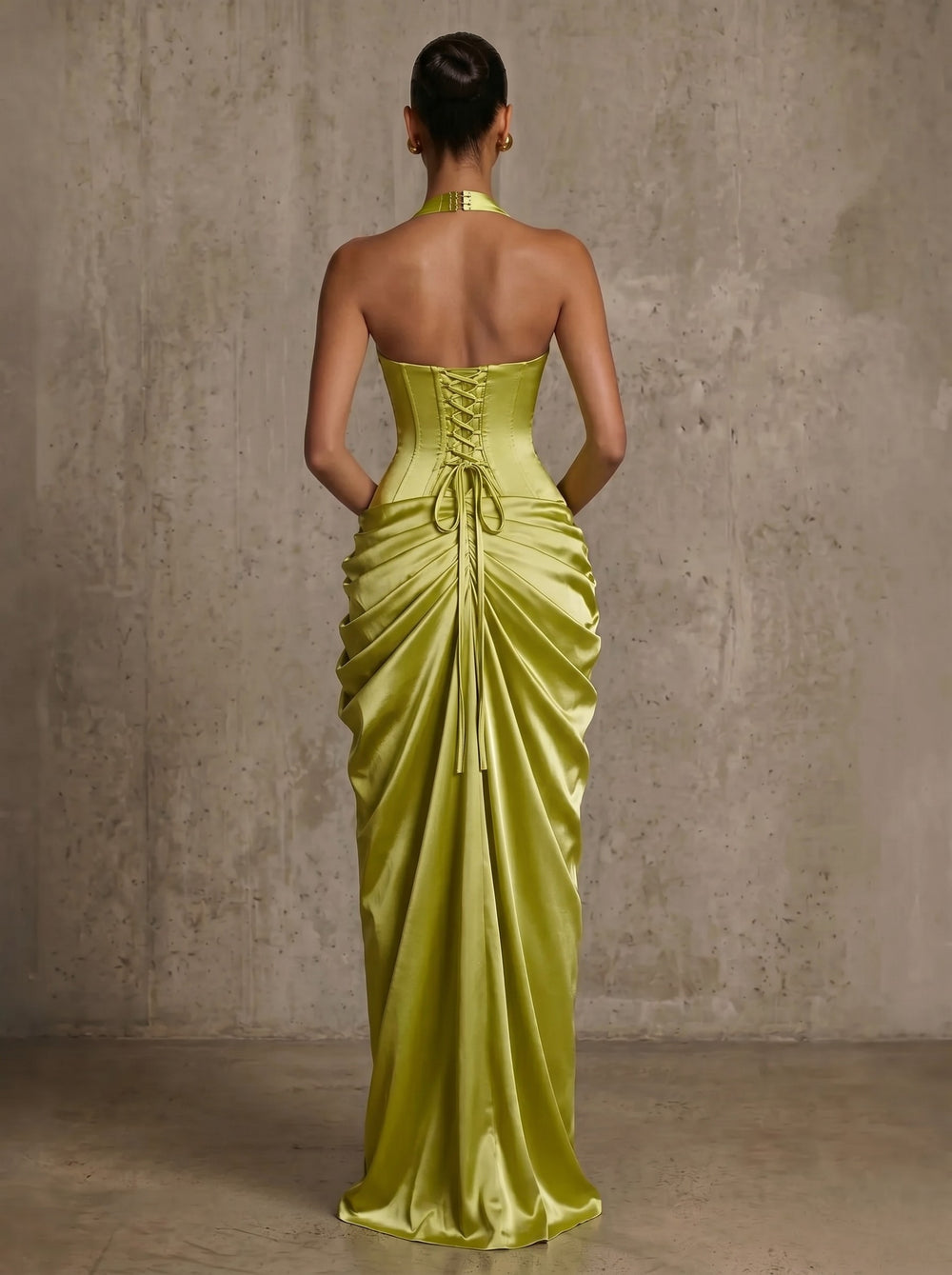 Mermaid/Trumpet Evening Dresses Elegant Satin Halter Neck Floor-Length Formal Twist Front Wedding Guest Dress