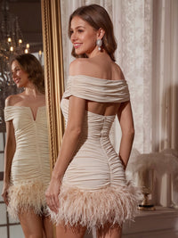 Sheath/Column Homecoming Dress Runched V Neck Off The Shoulder Short Mini Dress With Feather Fur