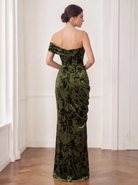Sheath/Column Evening Dresses One Shoulder Sleeveless Runched Embroidery Green Formal Wedding Guest Dress With High Slit