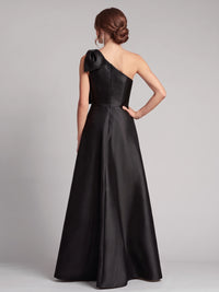 A-Line Mother Of The Bride Dresses Elegant Satin One Shoulder Floral Embroidery Sleeveless Floor Length Wedding Guest Dress With Overskirt Bowknot