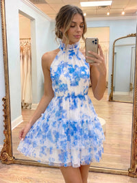 A-Line/Princess Homecoming Dresses Printed Chiffon Halter Sleeveless Short Layered Ruffles