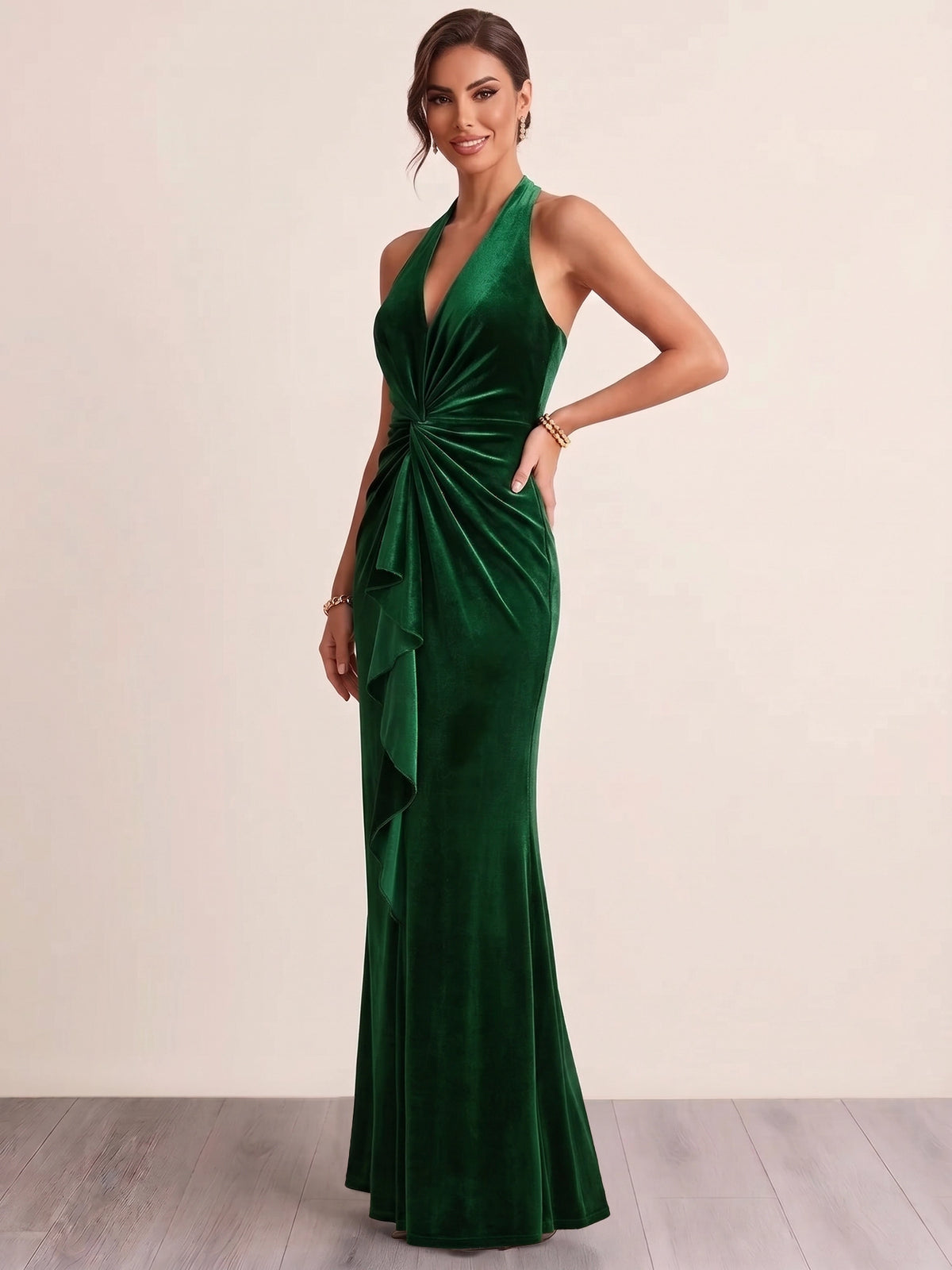 Sheath Velvet Evening Gown Floor Length Halter V Neck Emerald Green Runched Formal Wedding Guest Dress With Ruffles